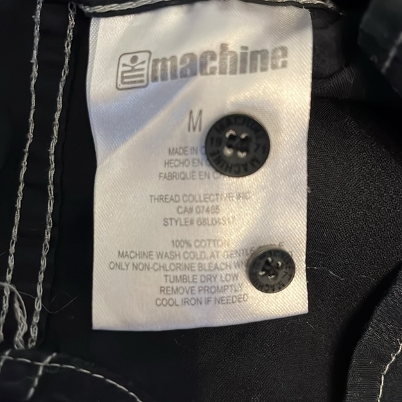 Machine custom Co. Mens black button down. Size M. - Picture 8 of 9